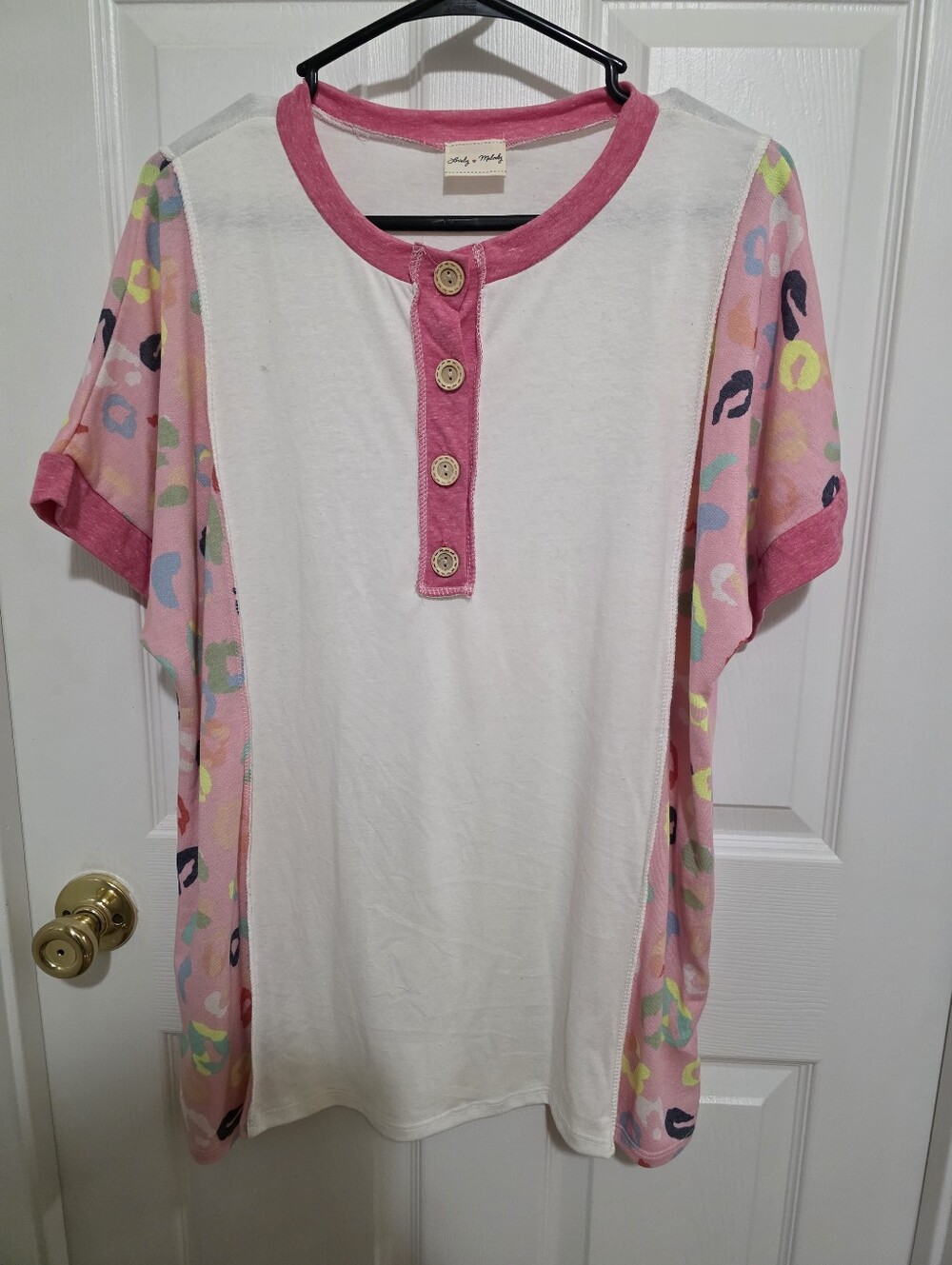 Lovely Melody White Tee with Pink Henley and Multicolor Spot Sleeves NEW